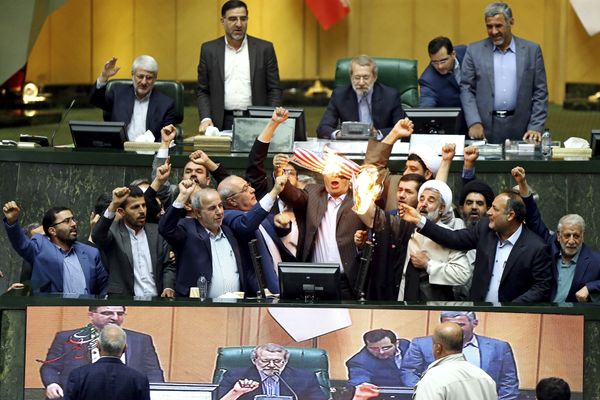 Tehran Says US Faces Choice: ‘Admit Defeat & Start Respecting Iranian Nation’ or ‘Keep Being Hated' Tehran Says US Faces Choice: ‘Admit Defeat & Start Respecting Iranian Nation’ or ‘Keep Being Hated' - Sputnik International