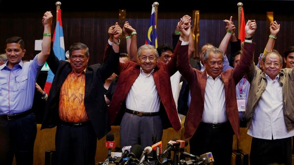 Mahathir Mohamad, former Malaysian prime minister and opposition candidate for Pakatan Harapan (Alliance of Hope) reacts during a news conference after general election, in Petaling Jaya, Malaysia, May 9, 2018 - Sputnik International
