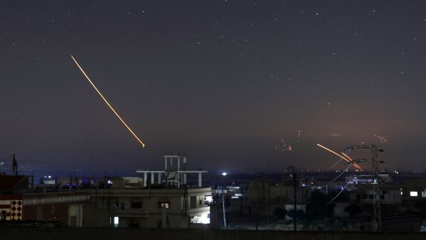 Missile fire is seen over Daraa, Syria May 10, 2018 - Sputnik International