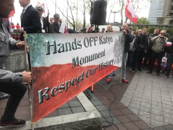 Rally in Jersey City Against Relocation of Katyn Memorial - Sputnik International