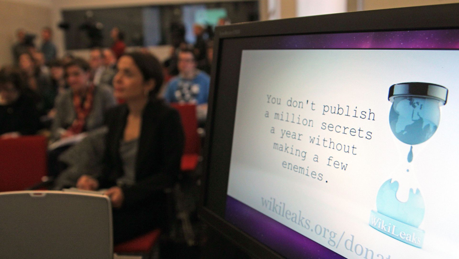A computer screen shows a WikiLeaks logo (File) A computer screen shows a WikiLeaks logo (File) - Sputnik International, 1920, 30.04.2021