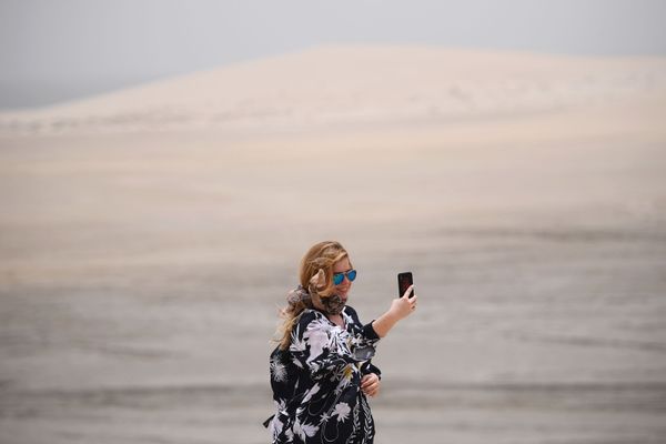A desert selfie in Khor Al Adaid, Doha, Qatar. A desert selfie in Khor Al Adaid, Doha, Qatar. - Sputnik International