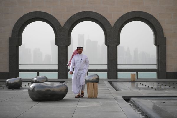 A visitor in the museum of Islamic art in Doha, Qatar. A visitor in the museum of Islamic art in Doha, Qatar. - Sputnik International