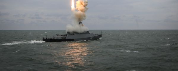 The Grad Sviyazhsk corvette shoots the Kalibr missile during the final stage of summer exercises of the Caspian Flotilla's battle groups The Grad Sviyazhsk corvette shoots the Kalibr missile during the final stage of summer exercises of the Caspian Flotilla's battle groups - Sputnik International