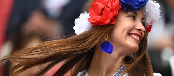 A Russian fan is seen here ahead of the 2017 FIFA Confederations Cup match between Mexico and Russia A Russian fan is seen here ahead of the 2017 FIFA Confederations Cup match between Mexico and Russia - Sputnik International