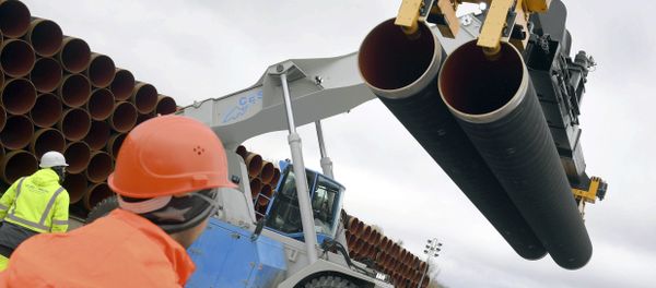 Steel pipes for the North Stream 2 pipeline are uploaded in Mukran harbour in Sassnitz, Germany (File) Steel pipes for the North Stream 2 pipeline are uploaded in Mukran harbour in Sassnitz, Germany (File) - Sputnik International