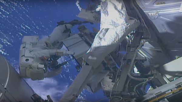 Astronaut forgets SD card for GoPro OMEGALUL | Reality - Sputnik International