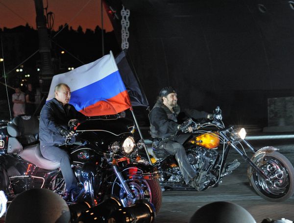 August 29, 2011. Prime-minister Vladimir Putin, left, and leader of the Night Wolves youth organization Alexander Zaldostanov also known as Surgeon at the 16th bike-festival in Novorossiysk - Sputnik International