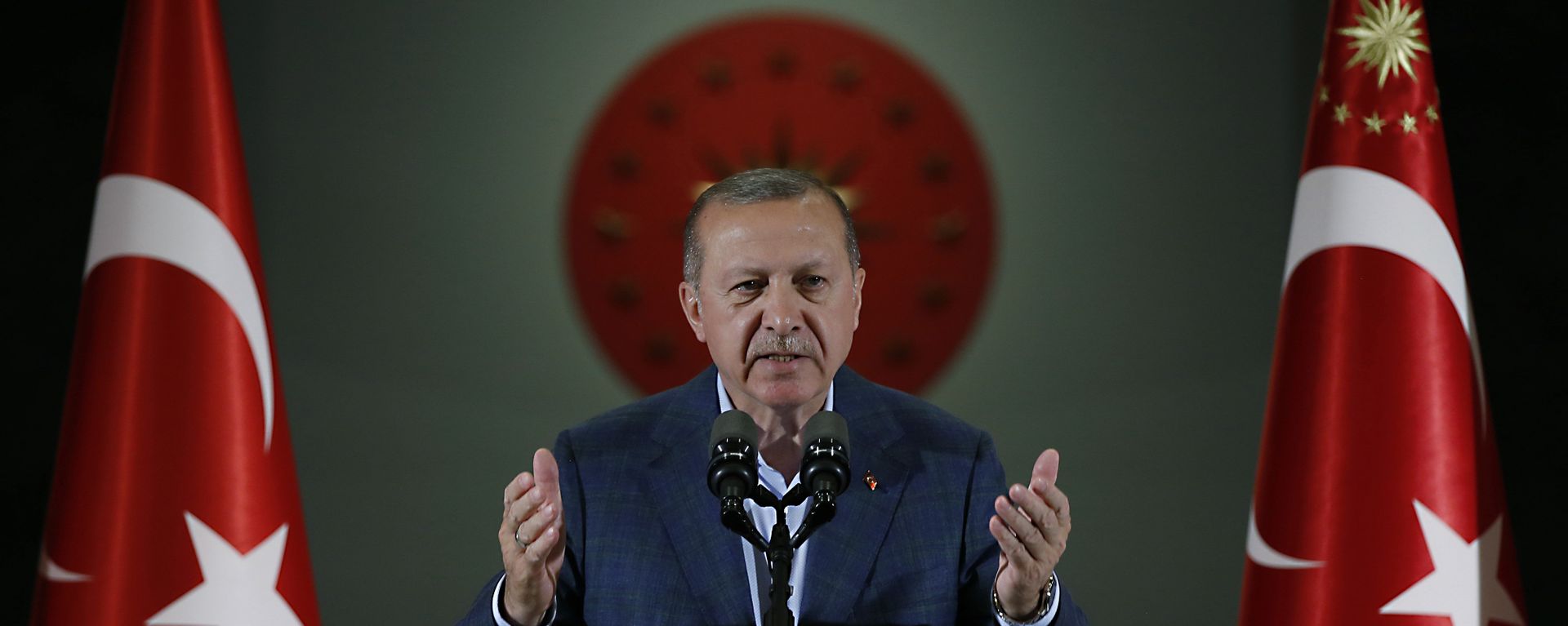 Turkey's President Recep Tayyip Erdogan speaks during an Iftar, the evening meal breaking the Ramadan fast, at his palace in Ankara, Turkey, Saturday, May 19, 2018 - Sputnik International, 1920, 18.01.2023