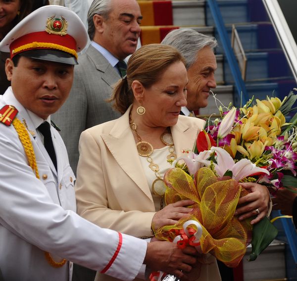 Power Blooming: What Flowers Global Leaders Prefer - Sputnik International
