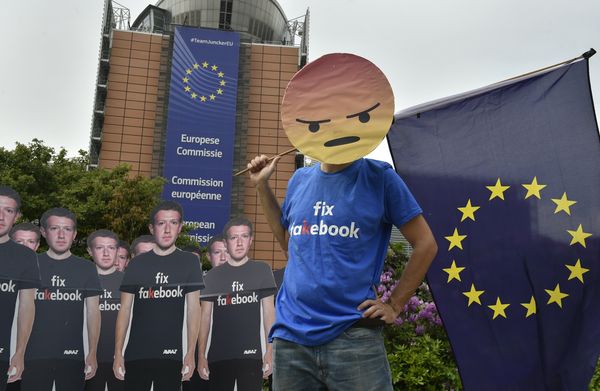 EU MPs Join US in Calling for Breakup of Facebook 'Digital Monster' - Prof. EU MPs Join US in Calling for Breakup of Facebook 'Digital Monster' - Prof. - Sputnik International