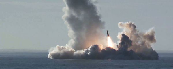 A Bulava ballistic missile launched at the Kura training ground from the submarine cruiser Yury Dolgoruky in the White Sea A Bulava ballistic missile launched at the Kura training ground from the submarine cruiser Yury Dolgoruky in the White Sea - Sputnik International