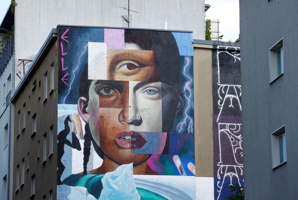 Artwork by urban artist Elle is pictured as part of the first Berlin Mural Fest 2018 - Sputnik International