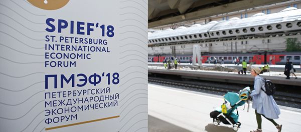 Banners with the emblem of the St. Petersburg International Economic Forum (SPIEF) Banners with the emblem of the St. Petersburg International Economic Forum (SPIEF) - Sputnik International