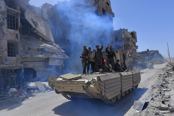 Syrian Army forces in al-Yarmuk refugee camp, Homs. Syrian Army forces in al-Yarmuk refugee camp, Homs. - Sputnik International