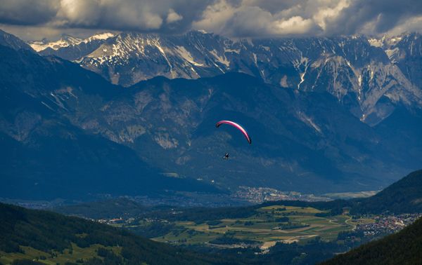 Touch the Sky: Paragliders Practice in Stubaital, Austria Touch the Sky: Paragliders Practice in Stubaital, Austria - Sputnik International