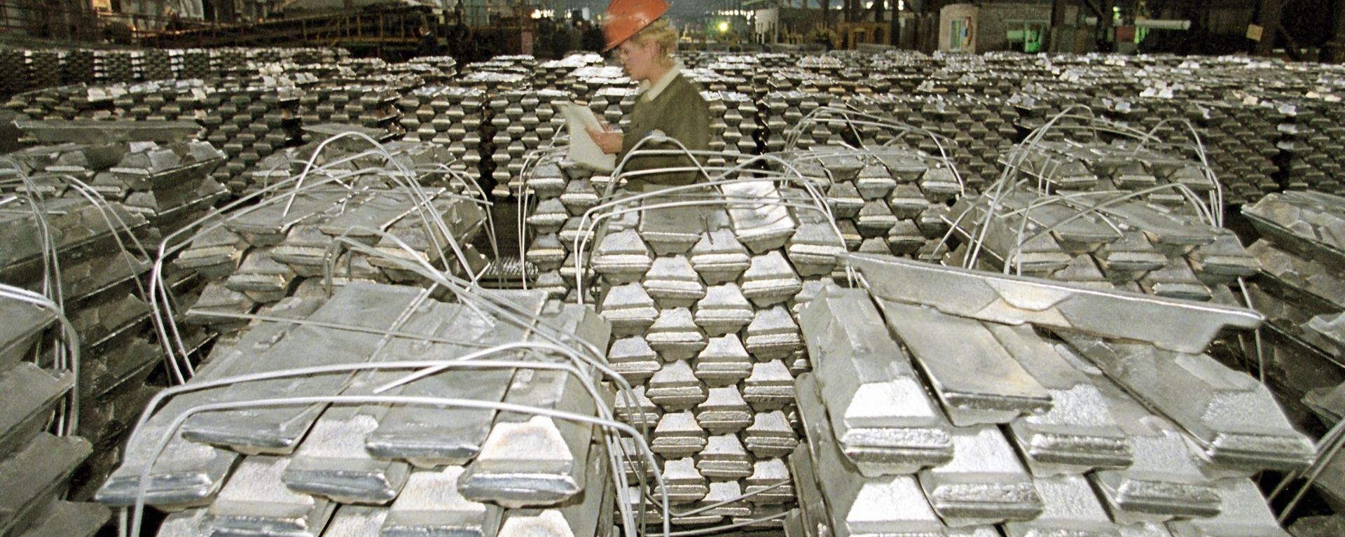 The finished products department of the Sayan Aluminum Plant in Sayanogorsk, the Republic of Khakasia, Russia. - Sputnik International, 1920, 13.06.2023