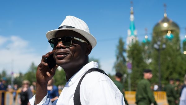 A man during Russia Day celebrations on Sobornaya Square, Omsk - Sputnik International