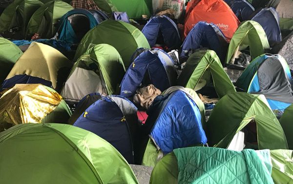 Evacuation of the largest migrant camp in Paris Evacuation of the largest migrant camp in Paris - Sputnik International