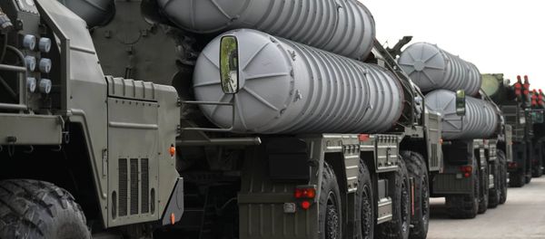 An S-400 anti-aircraft missile system during the preparation of military equipment for the military parade marking the 73rd anniversary of the victory in the Great Patriotic War, in Kaliningrad An S-400 anti-aircraft missile system during the preparation of military equipment for the military parade marking the 73rd anniversary of the victory in the Great Patriotic War, in Kaliningrad - Sputnik International