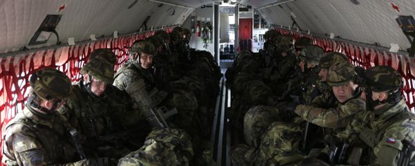 Czech Republic's soldiers from the 43rd airborne battalion sit inside an aircraft during the NATO drill The Noble Jump at the airport in Pardubice, Czech Republic (File) - Sputnik International