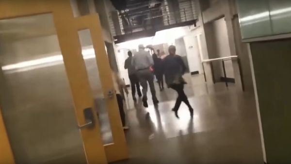 'Arab Andy' Arrested For University of Washington TTS Bomb Threat Prank - Sputnik International