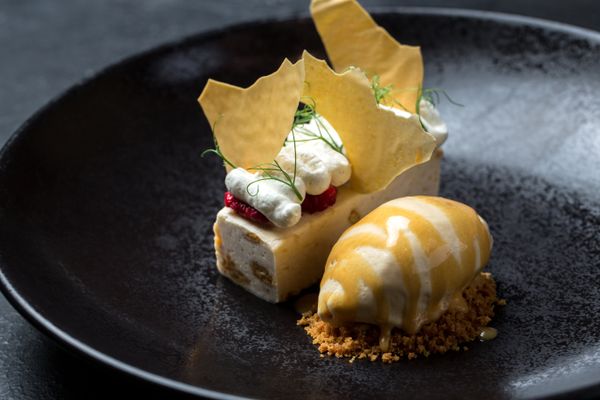 Baran-Rapan’s Parfait of fermented baked milk with salty caramel - Sputnik International