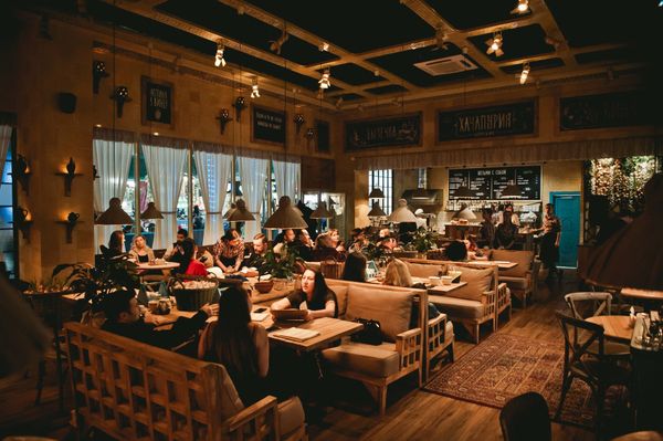 Nizhny Novgorod’s Hachapuria Café - Sputnik International