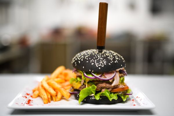 King-Burger of Volgograd’s Fresh Diets Food Delivery Service - Sputnik International