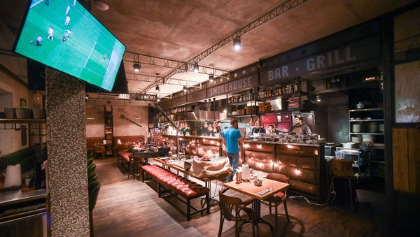 St. Petersburg’s Smoke BBQ Restaurant - Sputnik International
