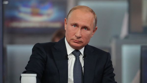 Russian President Vladimir Putin answers questions from Russia’s citizens during the annual special Direct Line with Vladimir Putin broadcast live by Russian TV channels and radio stations - Sputnik International