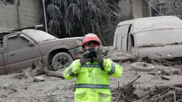 Las consequencias de la erupción del volcán de Fuego en Guatemala - Sputnik International