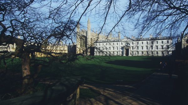 Cambridge University - Sputnik International