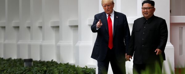 El presidente de EEUU, Donald Trump y el líder norcoreano Kim Jong-un - Sputnik International