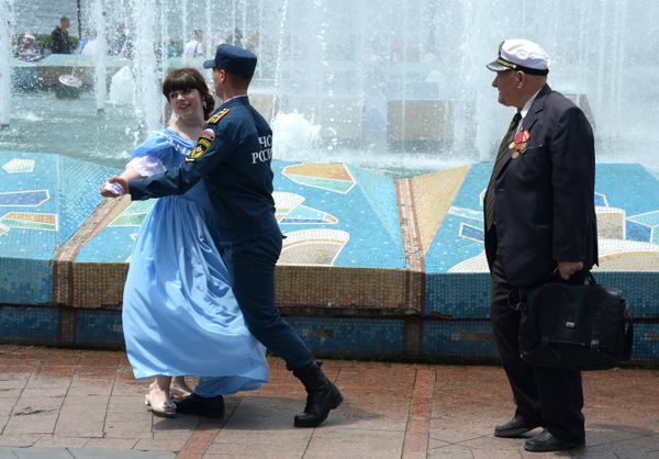Russians Celebrate National Holiday - Russia Day Russians Celebrate National Holiday - Russia Day - Sputnik International