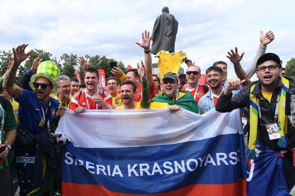 Fans Celebrate Opening Day of FIFA World Cup 2018 in Russia - Sputnik International