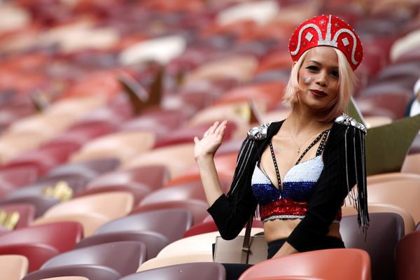 Fans Celebrate Opening Day of FIFA World Cup 2018 in Russia - Sputnik International