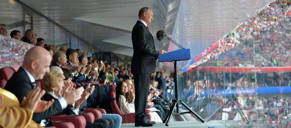 Russian President Vladimir Putin speaks at the opening ceremony of the FIFA 2018 World Cup in Moscow. June 14, 2018. - Sputnik International