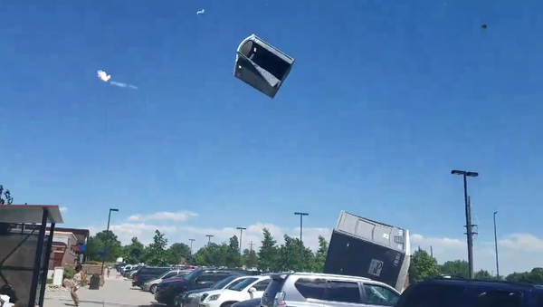 Airborne Excrement: Aggressive Colorado Winds Whisk Away Porta Potties - Sputnik International