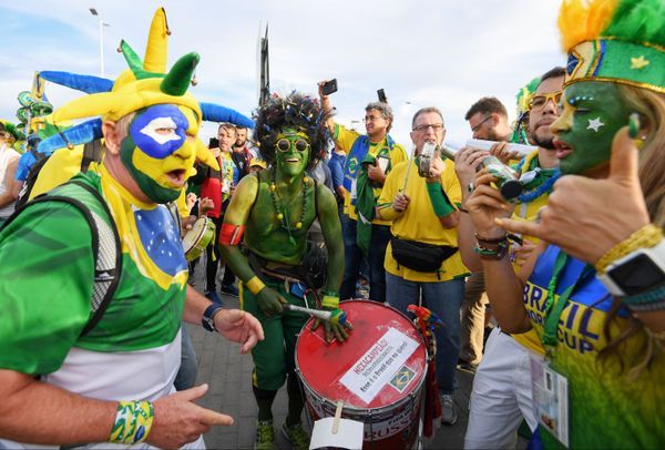 Brazilian fans bring carnival to Rostov-on-Don at the 2018 FIFA World Cup - Sputnik International