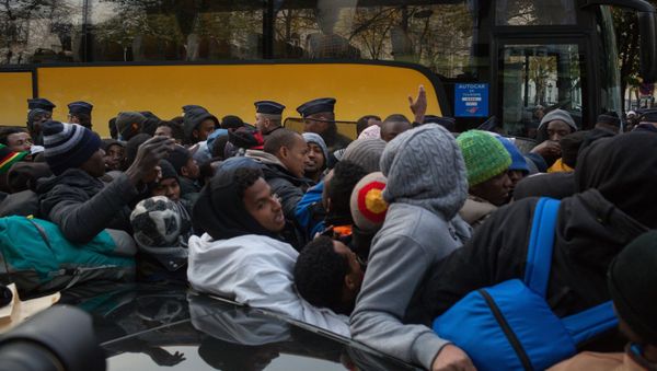 Refugee camp in Paris - Sputnik International