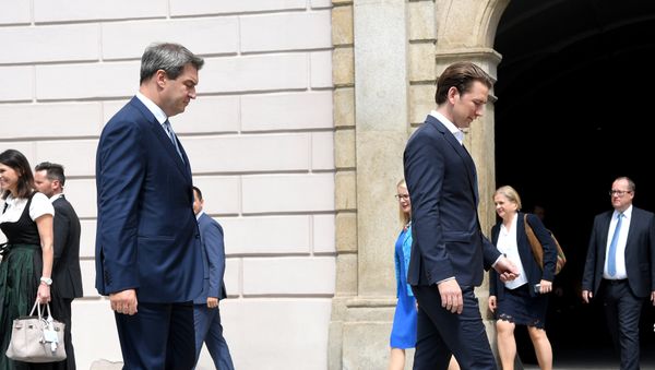 Bavaria's State Premier Markus Soeder (L) and Austrian Chancellor Sebastian Kurz - Sputnik International