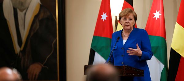 German Chancellor Angela Merkel speaks during a news conference at the Royal Palace in Amman, Jordan June 21, 2018 - Sputnik International