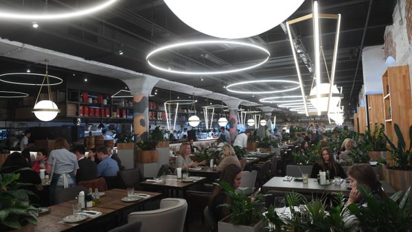 Moscow’s Syrovarnya Restaurant - Sputnik International