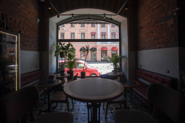 St. Petersburg’s Bureau Burgers and Bar - Sputnik International
