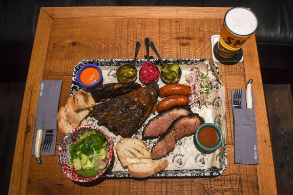 Smoke BBQ’s BBQ platter - Sputnik International