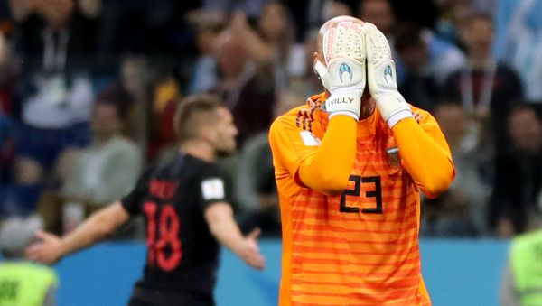 World Cup - Group D - Argentina vs Croatia - Nizhny Novgorod Stadium, Nizhny Novgorod, Russia - June 21, 2018 Argentina's Willy Caballero looks dejected after Croatia's Ante Rebic scored their first goal World Cup - Group D - Argentina vs Croatia - Nizhny Novgorod Stadium, Nizhny Novgorod, Russia - June 21, 2018 Argentina's Willy Caballero looks dejected after Croatia's Ante Rebic scored their first goal - Sputnik International