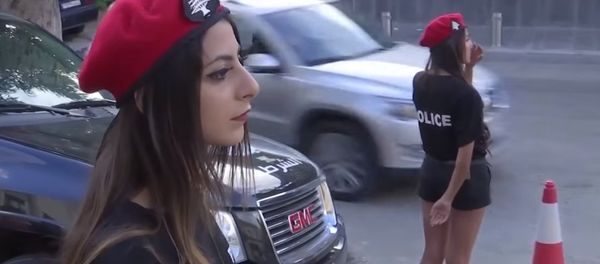 Sexy and Tight-Fitting Uniform of Female Police Officers Rocks Lebanon - Sputnik International