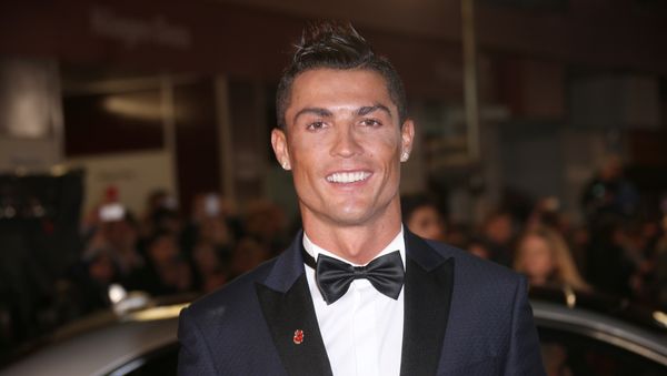Cristiano Ronaldo poses for photographers upon arrival at the world premiere of the film 'Ronaldo, in London, Monday, Nov. 9, 2015 - Sputnik International