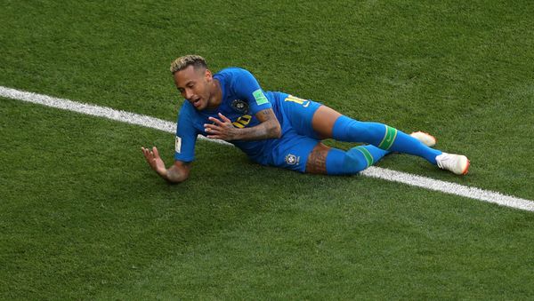 Soccer Football - World Cup - Group E - Brazil vs Costa Rica - Saint Petersburg Stadium, Saint Petersburg, Russia - June 22, 2018 Brazil's Neymar reacts - Sputnik International